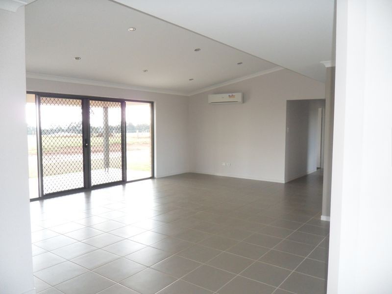 102-104 Rosella Parade, Kingaroy QLD 4610