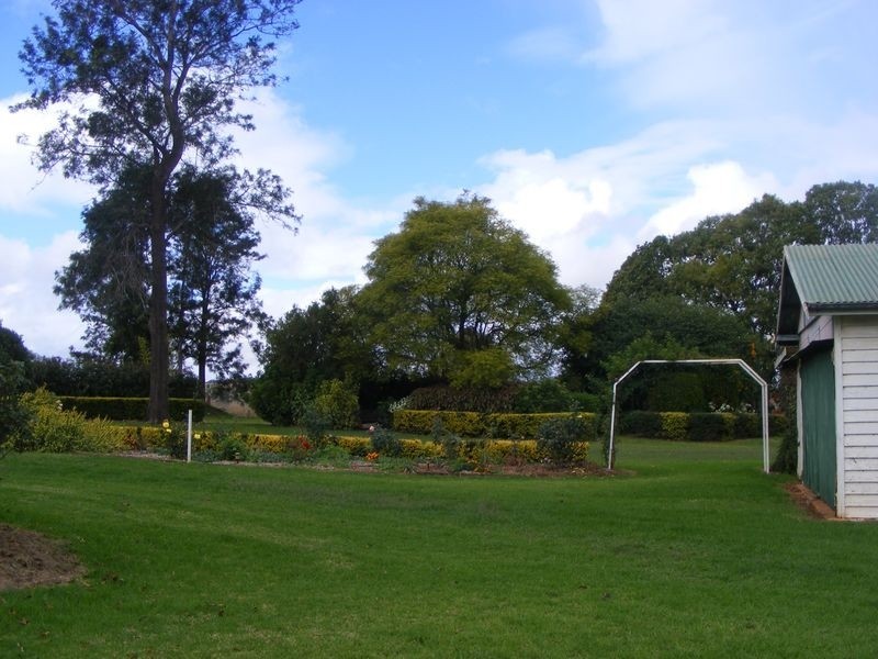 Wooroolin QLD 4608