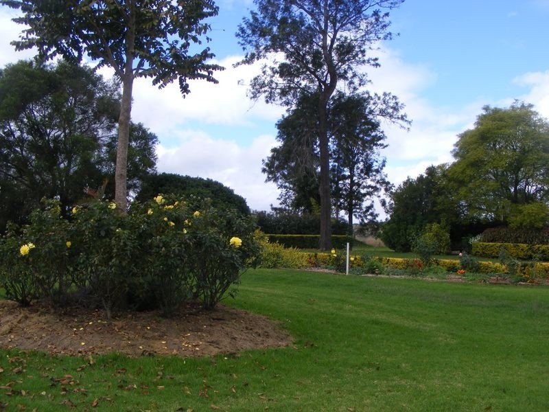 Wooroolin QLD 4608