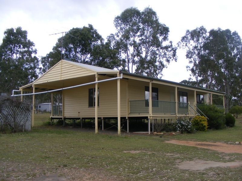 Brooklands QLD 4615