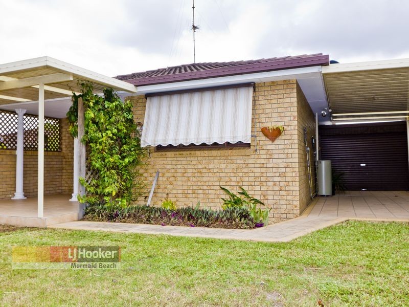 15/3 Duet Drive, Mermaid Waters QLD 4218