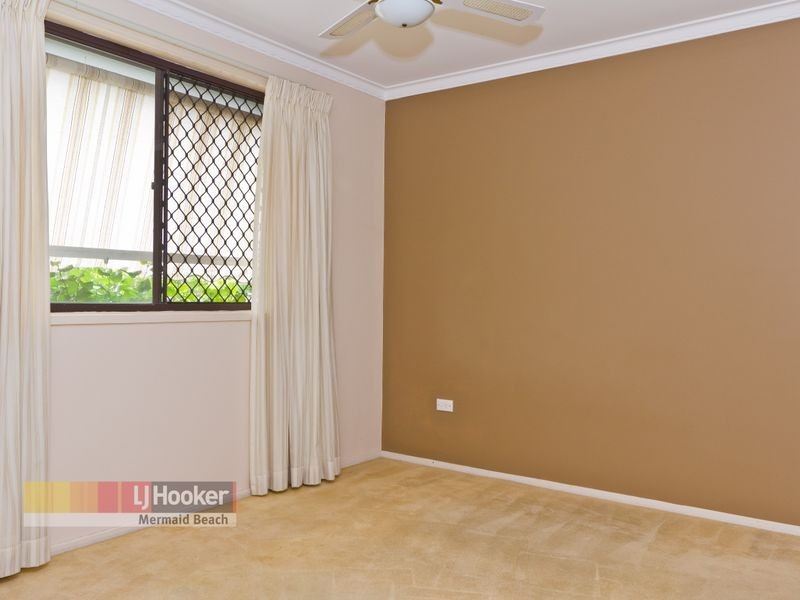 15/3 Duet Drive, Mermaid Waters QLD 4218
