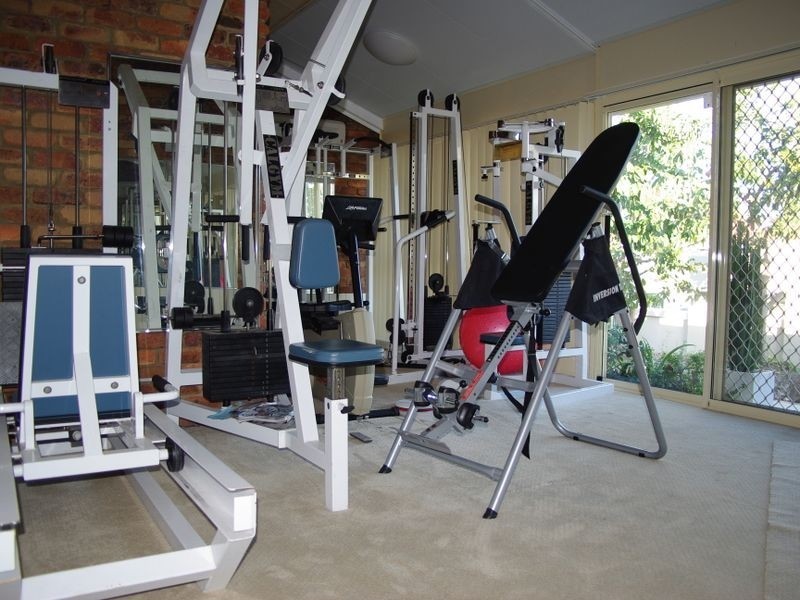 53 Intrepid Drive, Mermaid Waters QLD 4218