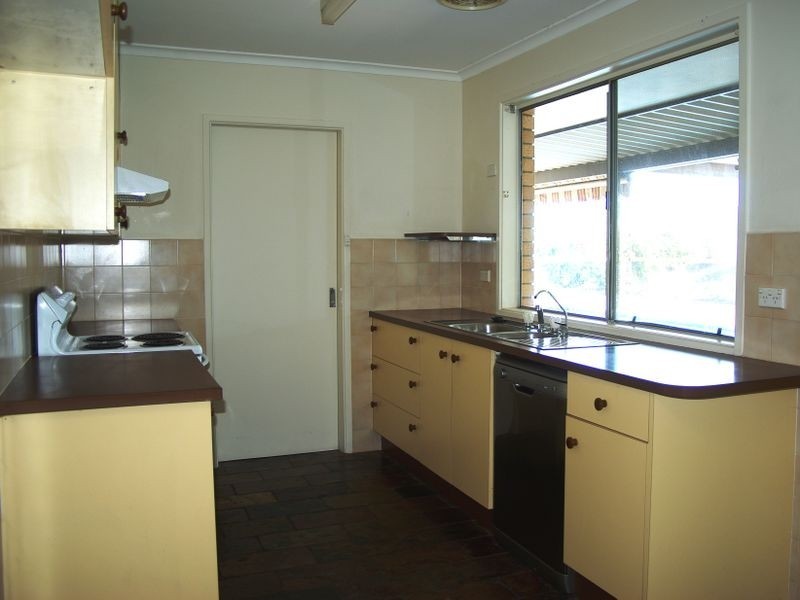 3 Summerland Key, Broadbeach Waters QLD 4218