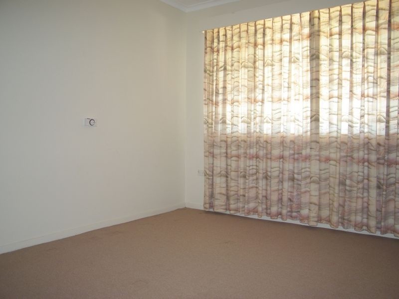 3 Summerland Key, Broadbeach Waters QLD 4218
