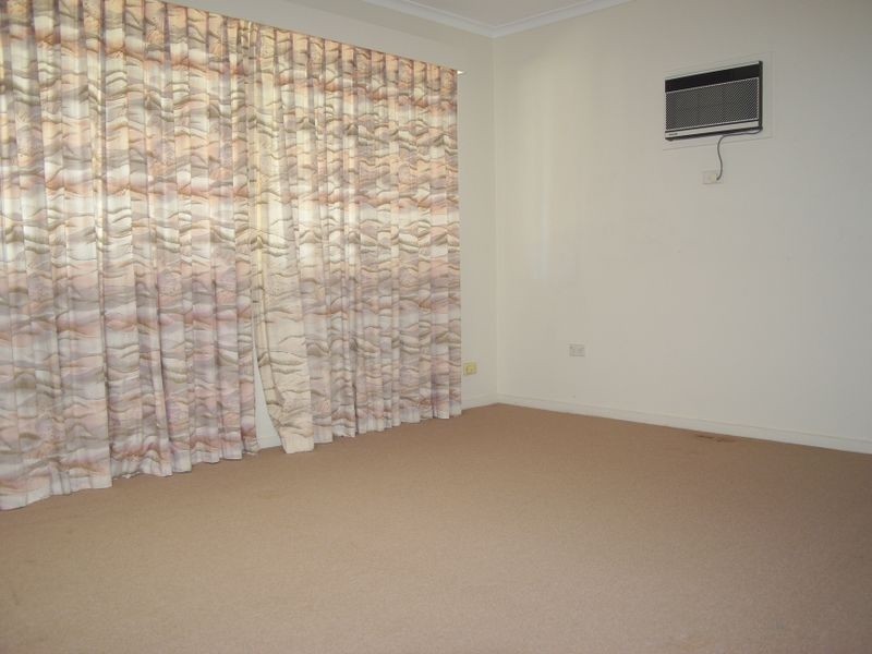 3 Summerland Key, Broadbeach Waters QLD 4218