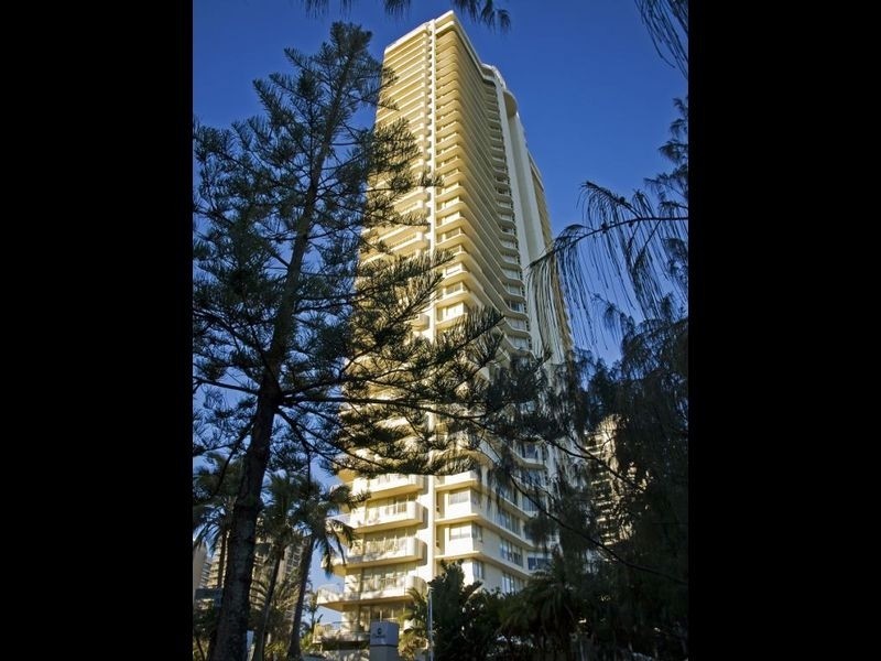 87/1 Serisier Avenue, Main Beach QLD 4217