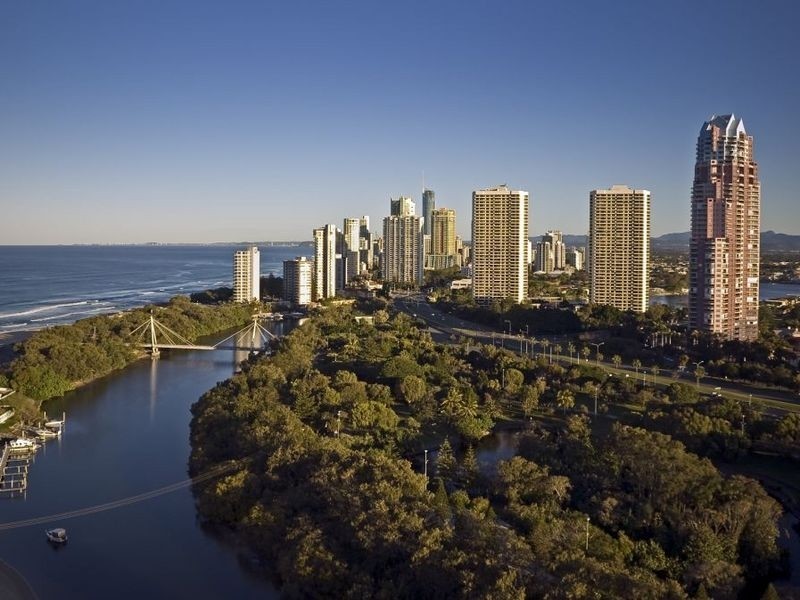 87/1 Serisier Avenue, Main Beach QLD 4217