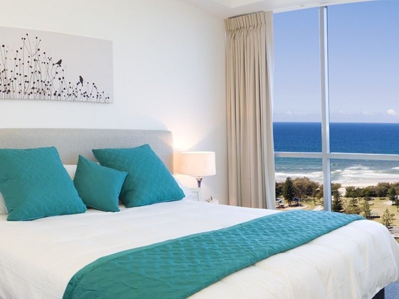 131/25 Surf Parade, Broadbeach QLD 4218