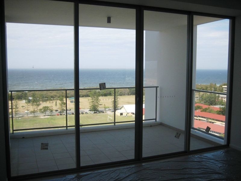 14/25 Surf Parade, Broadbeach QLD 4218