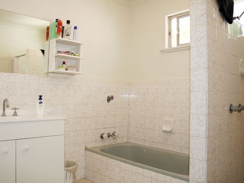 2/7 Mermaid Avenue, Mermaid Beach QLD 4218