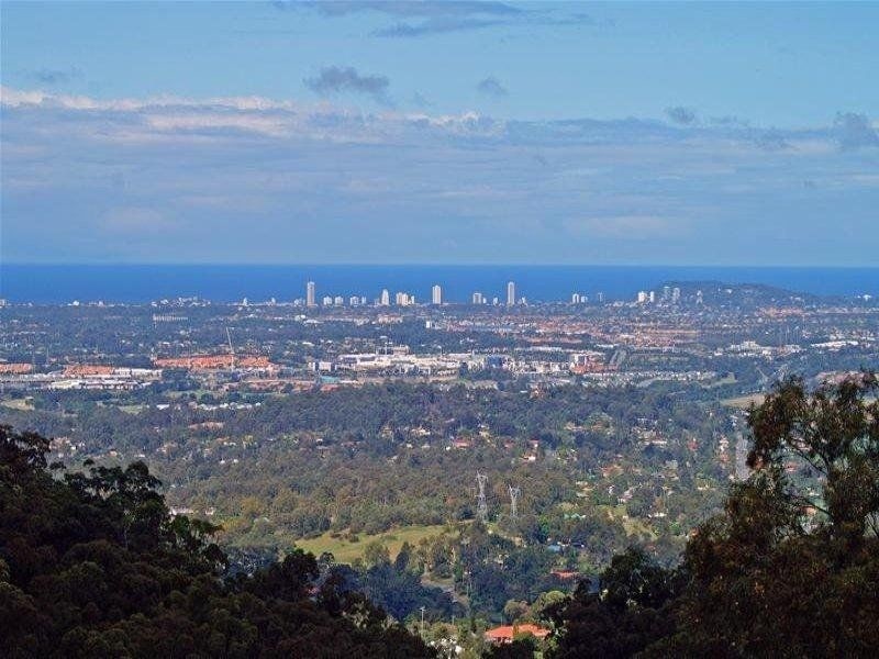 192 Tallai Road, Tallai QLD 4213