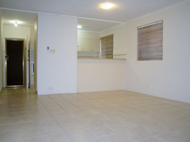 12/490 Marine Parade, Biggera Waters QLD 4216