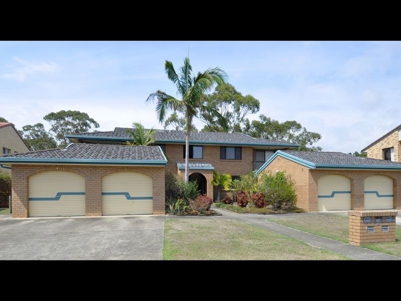 1/44 Oceanic Drive, Mermaid Waters QLD 4218