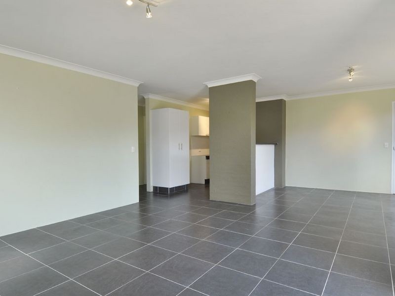 1/44 Oceanic Drive, Mermaid Waters QLD 4218