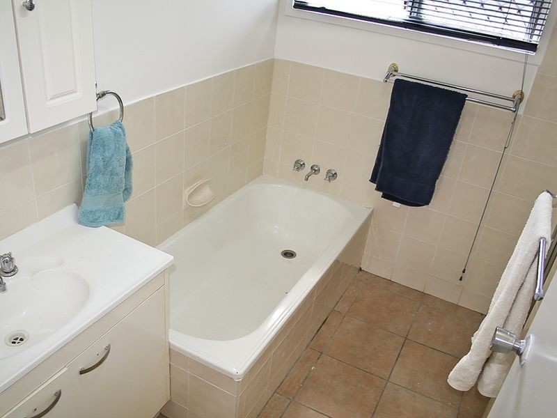 11 Plum Parade, Nerang QLD 4211