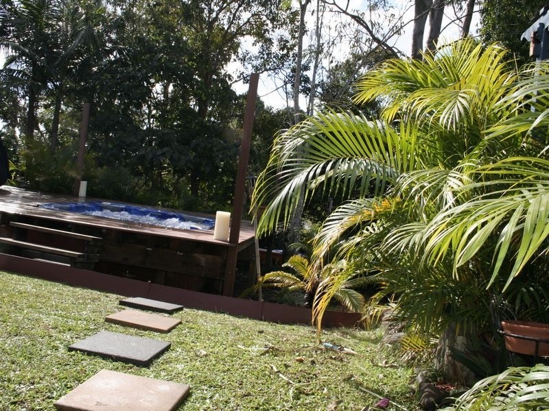 11 Plum Parade, Nerang QLD 4211