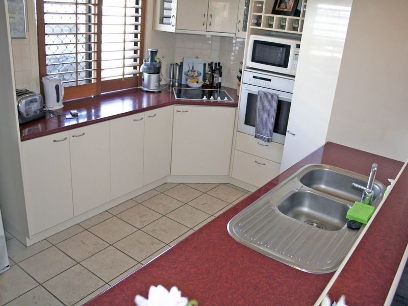 202/2214 Gold Coast Highway, Mermaid Beach QLD 4218