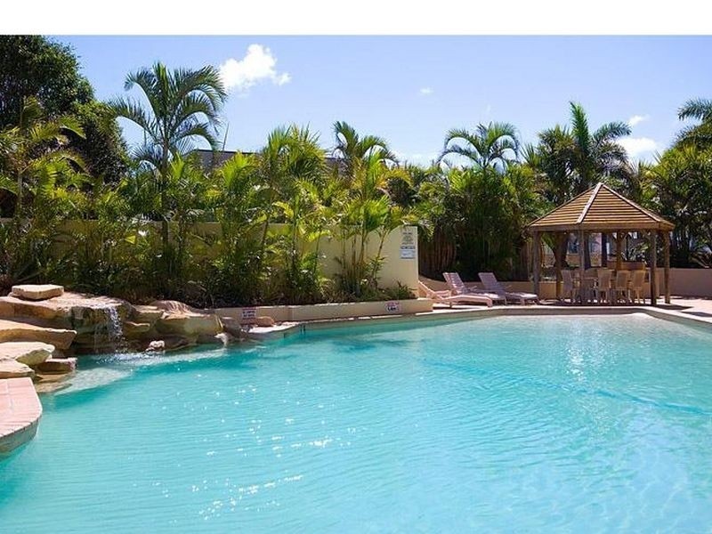 32/106 Marine Parade, Southport QLD 4215