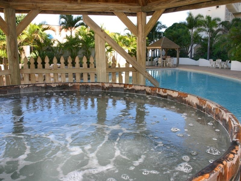 32/106 Marine Parade, Southport QLD 4215