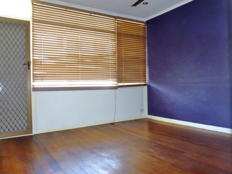 2/28 Peerless Avenue, Mermaid Beach QLD 4218
