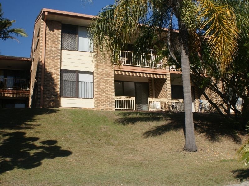 2/41 Karbunya Street, Mermaid Waters QLD 4218
