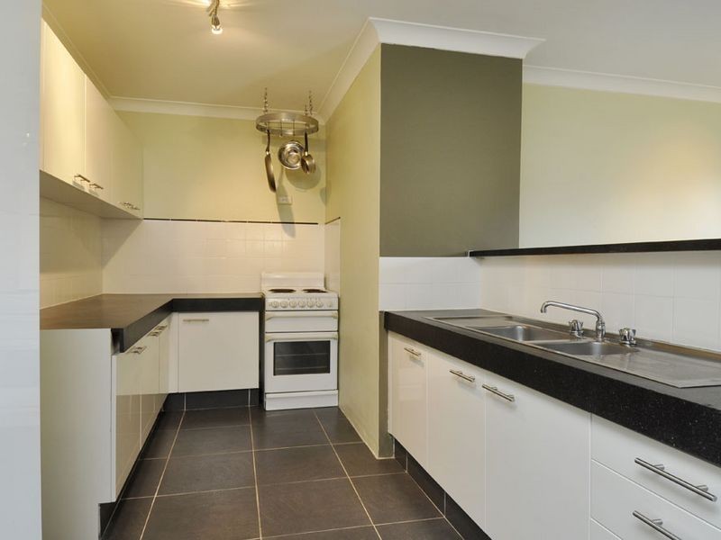 1/44 Oceanic Drive, Mermaid Waters QLD 4218