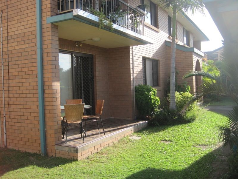 1/44 Oceanic Drive, Mermaid Waters QLD 4218