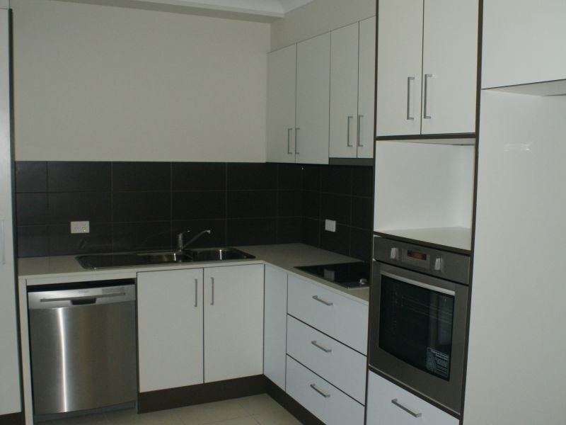 7/2312 Gold Coast Highway, Mermaid Beach QLD 4218