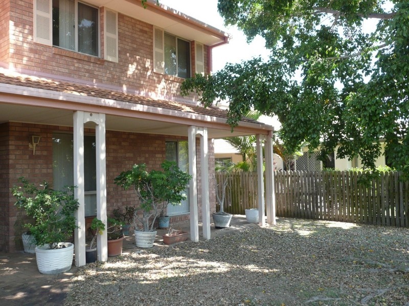 13 Pinnacle Court, Robina QLD 4226