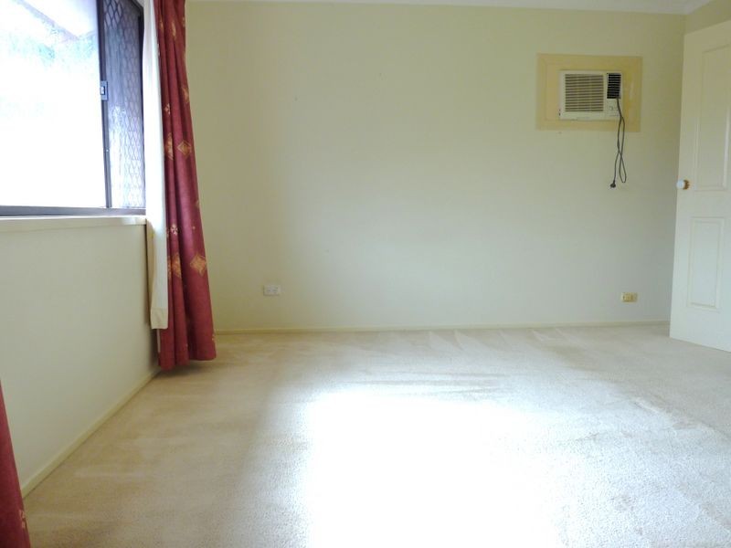 1/52 Bordeaux Parade, Mermaid Waters QLD 4218