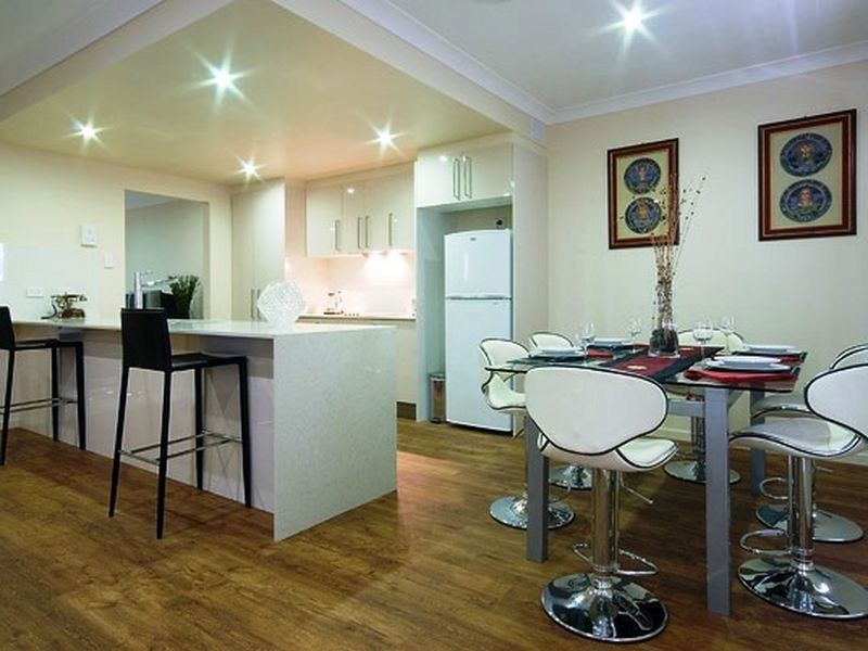 35 Azzura Drive, Varsity Lakes QLD 4227