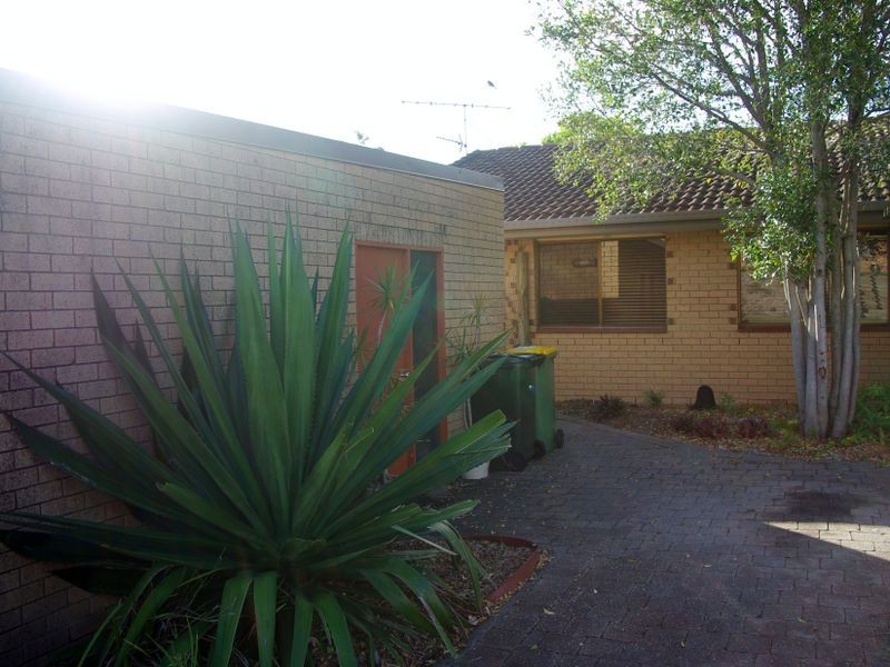 11/5 Balfour Crescent, Highland Park QLD 4211