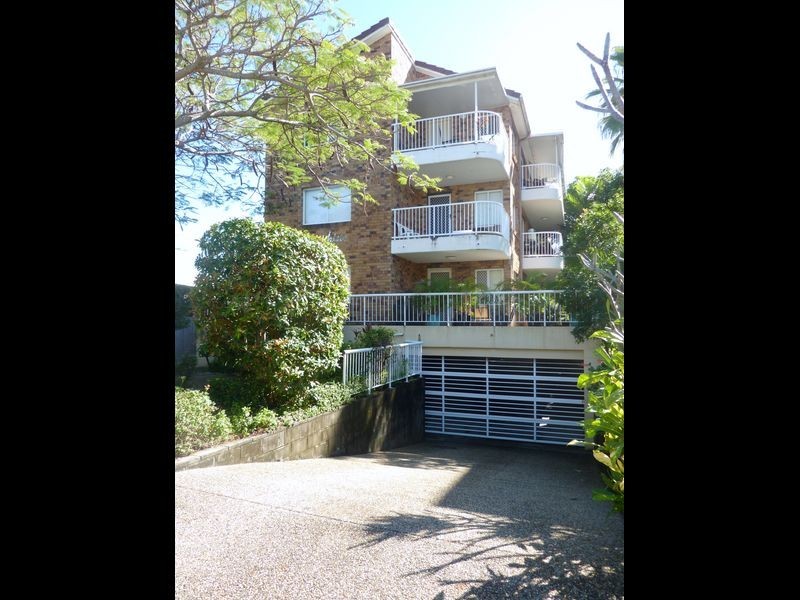 2/35 Ventura Road, Mermaid Beach QLD 4218