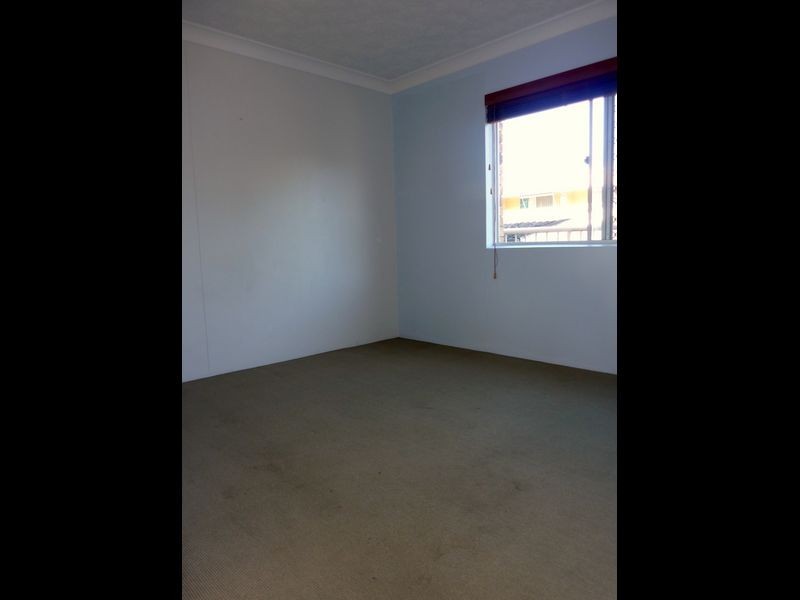2/35 Ventura Road, Mermaid Beach QLD 4218