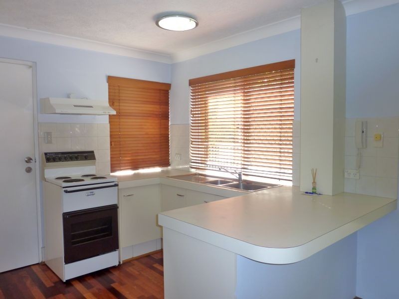 2/35 Ventura Road, Mermaid Beach QLD 4218