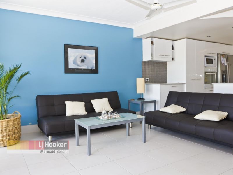 63/300 Cottesloe Drive, Mermaid Waters QLD 4218