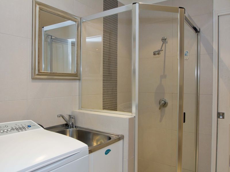 63/300 Cottesloe Drive, Mermaid Waters QLD 4218