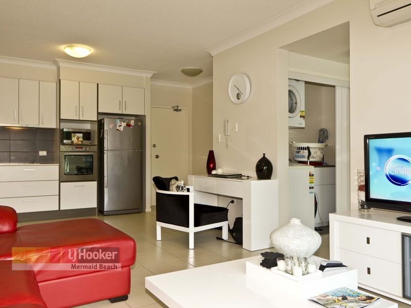 2/2312 – 231 Gold Coast Highway, Mermaid Beach QLD 4218