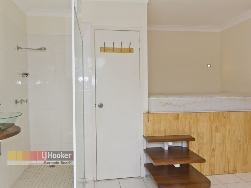 7/33 Cronulla Avenue, Mermaid Beach QLD 4218