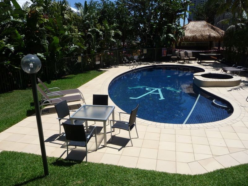 3355 Surfers Boulevard, Surfers Paradise QLD 4217