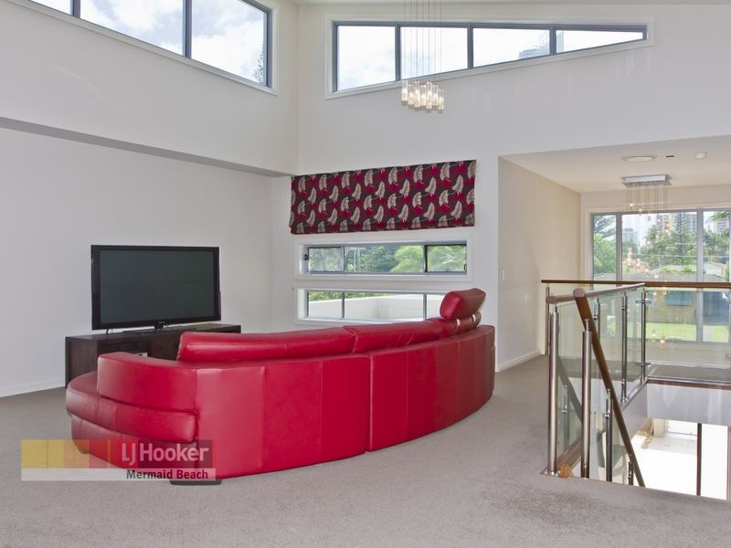 3 Brindisi Avenue, Isle Of Capri QLD 4217