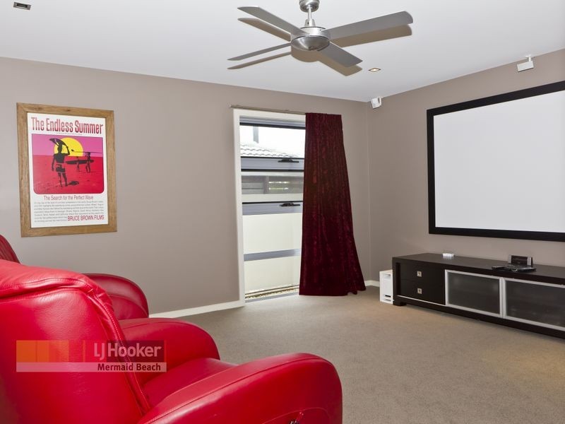 3 Brindisi Avenue, Isle Of Capri QLD 4217