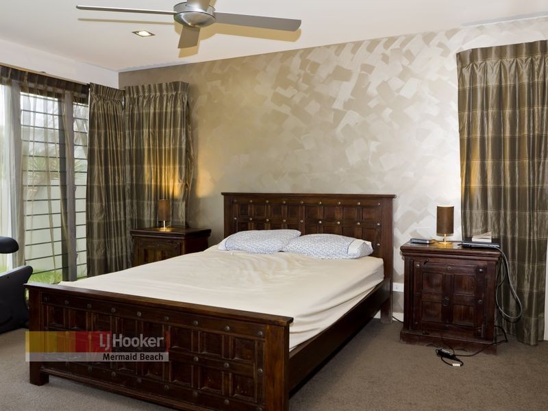 3 Brindisi Avenue, Isle Of Capri QLD 4217