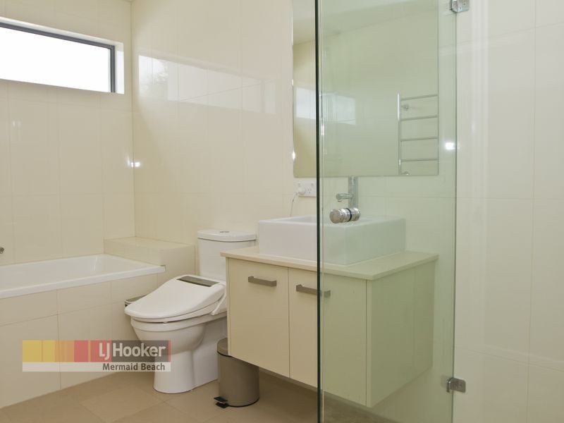 3 Brindisi Avenue, Isle Of Capri QLD 4217