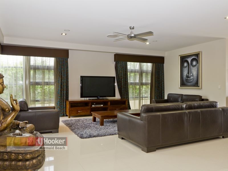 3 Brindisi Avenue, Isle Of Capri QLD 4217