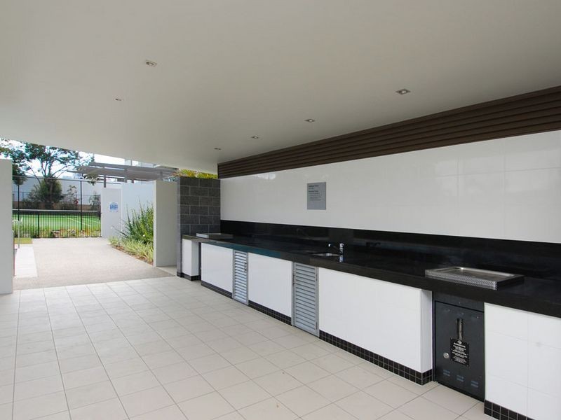 27/1 Gaven Crescent, Mermaid Beach QLD 4218