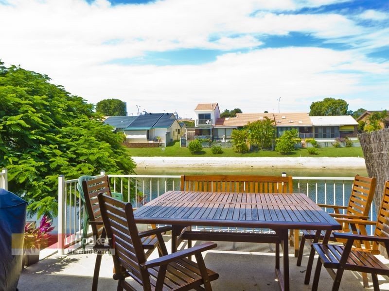 8/17 Aquila Court, Mermaid Waters QLD 4218