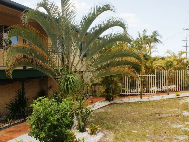 57 Pacific Avenue, Miami QLD 4220