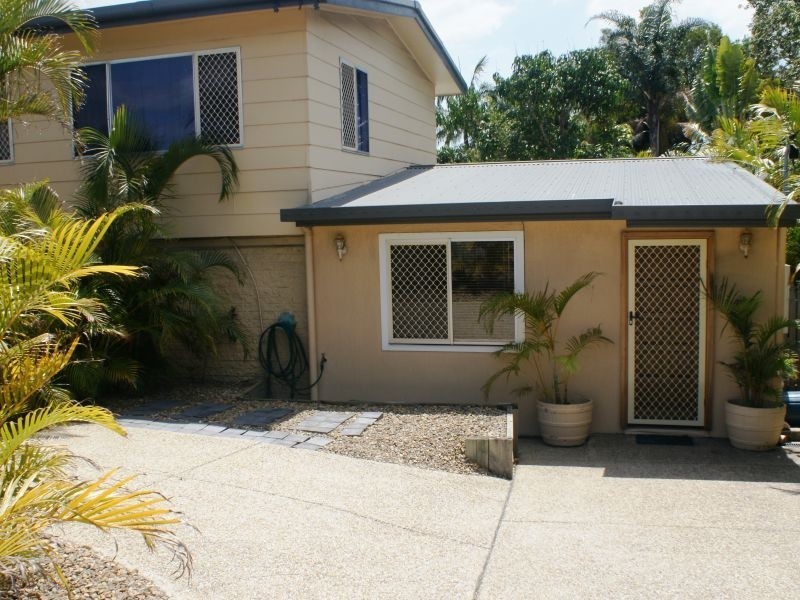 57 Pacific Avenue, Miami QLD 4220